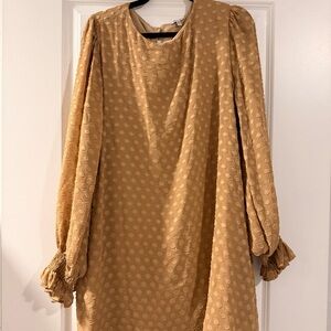 JODIFL Textured Gold Long Sleeve Dress